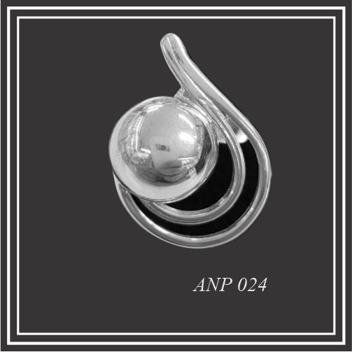 Angoona Silver Ring.