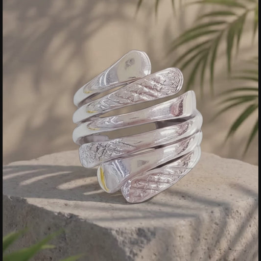 Peruvian Handmade 950 Silver Ring - Spiral Wrap